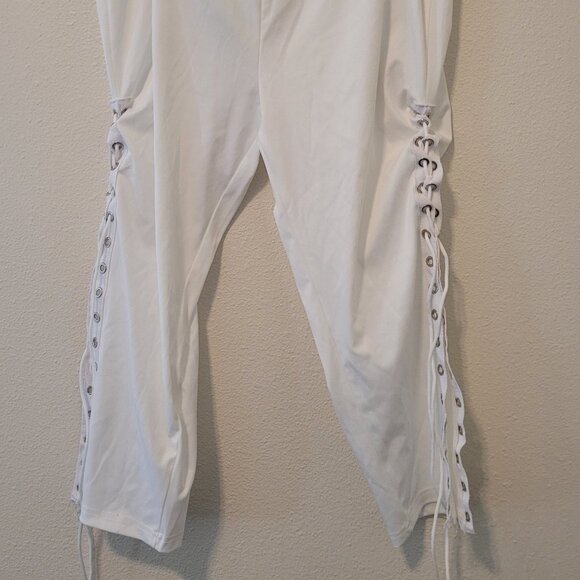 Dressfo - Picture 3 of 4